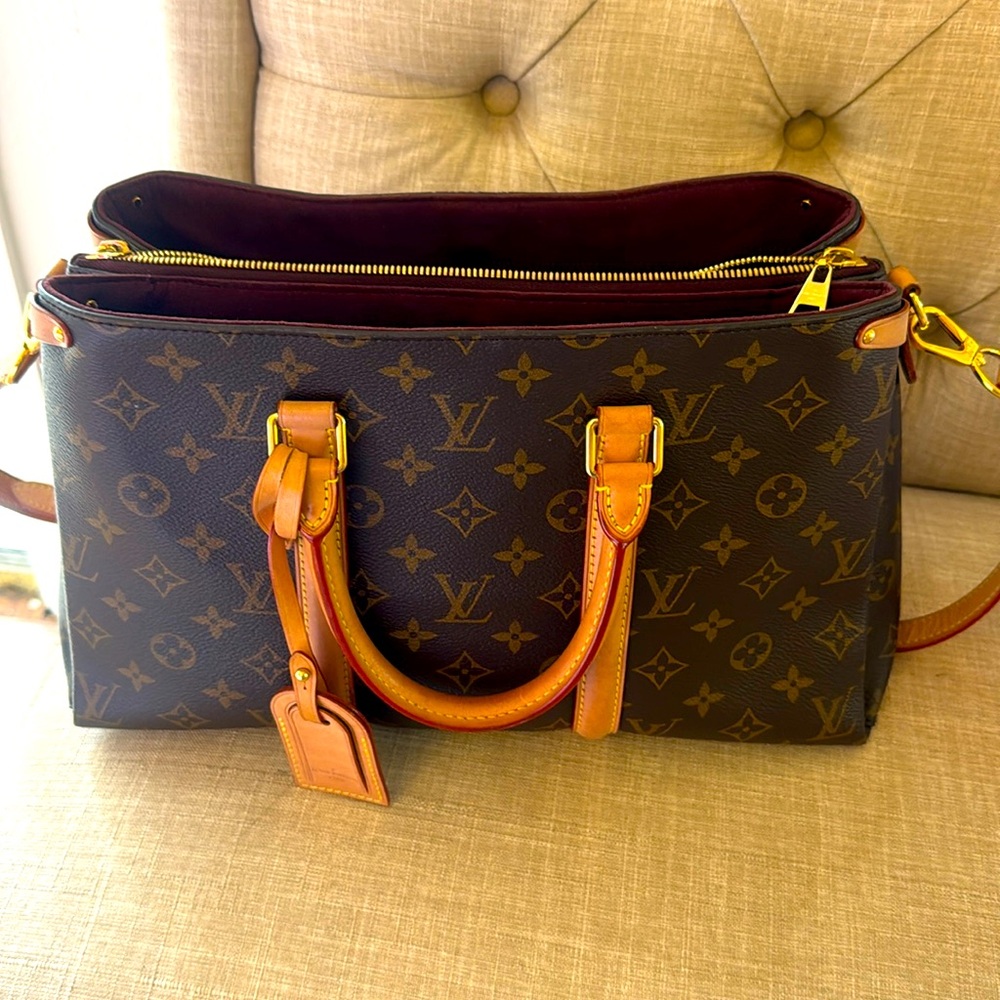 Monogram Soufflot MM good condition